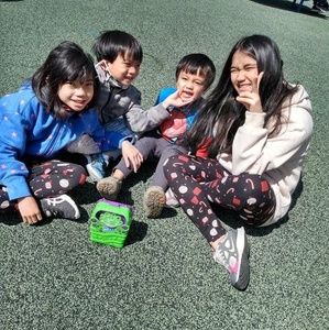 Meet your Posher, May